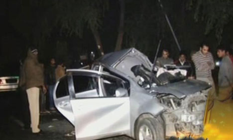 car crash lahore