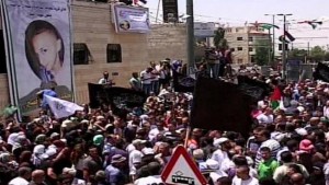 Thousands-throng-East-Jerusalem-to-mourn-for-Abu-Khadir